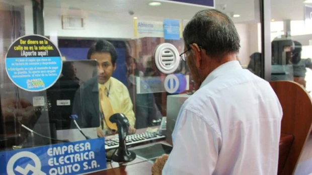 El secretario general de la organización, Haitham Al Ghais, se reunió con Fernando Santos, ministro de Energía y Mina / Foto: EFE