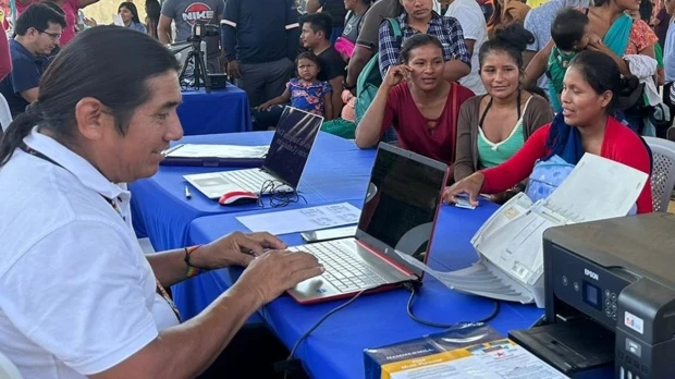 300 personas accedieron a la Brigada Social en Warints 