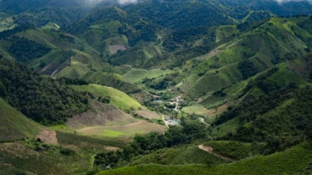 El secretario general de la organización, Haitham Al Ghais, se reunió con Fernando Santos, ministro de Energía y Mina / Foto: EFE