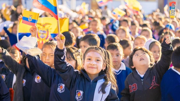 3.333 instituciones educativas volvieron a clases presenciales