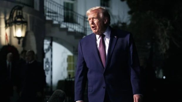 Trump anuncia que EE.UU. atacó campamentos del grupo terrorista EI en Nigeria