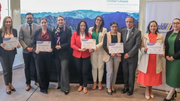 Ecuador impulsa finanzas sostenibles con proyecto “Enverdecer el Banco Central” 