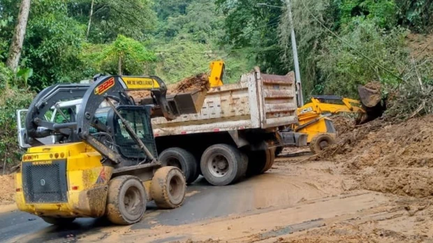 La vía Pelileo-Baños-Puyo fue declarada en emergencia