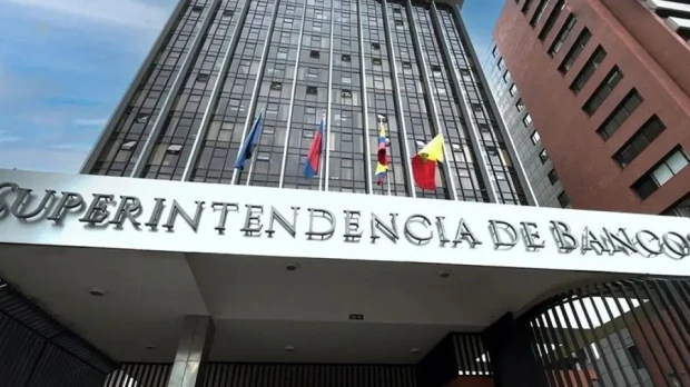 Superintendencia de Bancos identifica 19 entidades no autorizadas en Ecuador