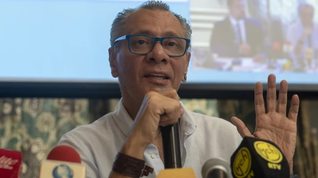 Glas pedirá asilo diplomático a México