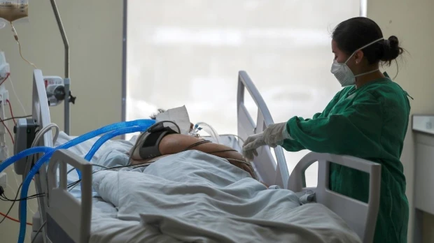 Médicos piden declarar emergencia en sistema de salud tras muerte de neonatos