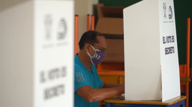 Cerca de 62.000 candidatos participarán en las elecciones de febrero