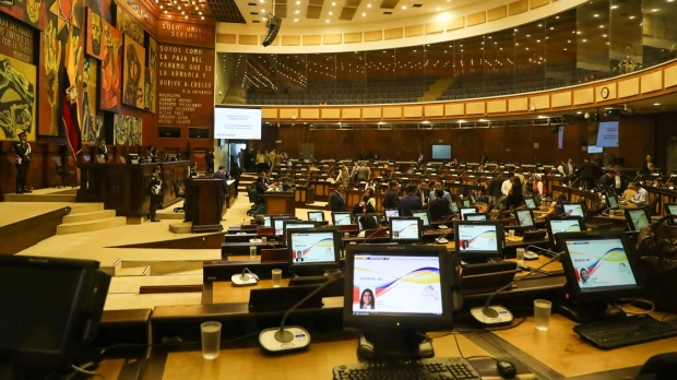 Gobierno envió a la Asamblea paquete de reformas aprobadas en la consulta