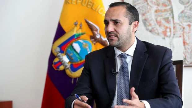 La relación entre Ecuador y Argentina es tensa por fuga de exministra