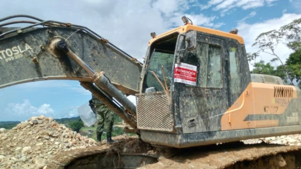 Paralización minera en Napo abre desafíos de control y gestión estatal