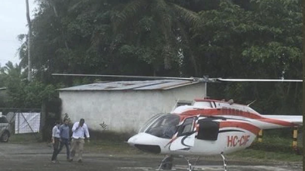 Si el huevazo lo desacralizó, el helicóptero lo pulverizó