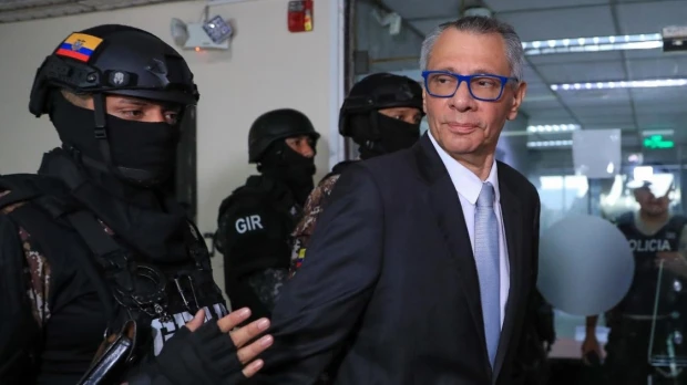 Fiscalía pide 13 años de prisión para Glas y Bernal por peculado