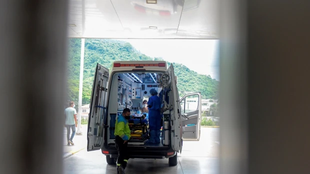 Ecuador invertirá más de 46 millones de dólares en compra de 267 ambulancias