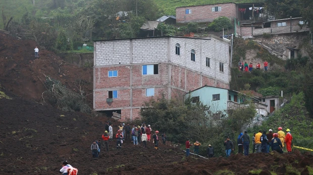 En Alausí se registran al menos 16 fallecidos y 7 desaparecidos tras alud