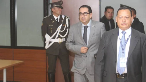 De la corrupción a los crímenes de Estado
