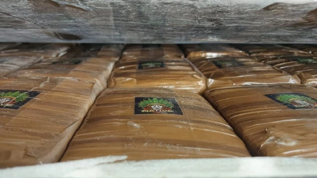 Incautan casi cuatro toneladas de marihuana en límite de Ecuador con Colombia