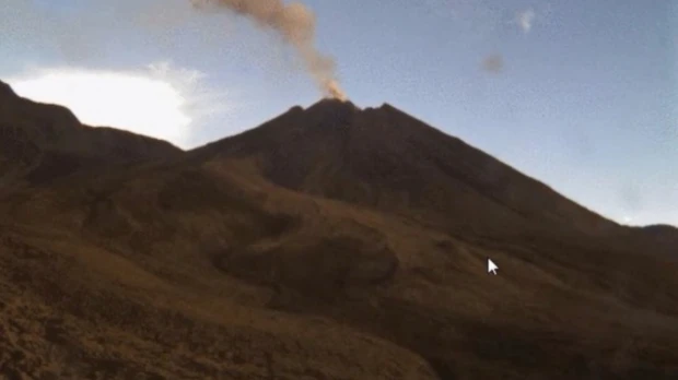 Reventador mantiene actividad eruptiva alta