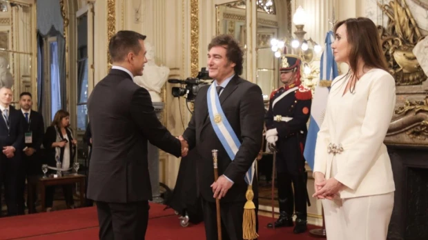 Noboa recibe a Javier Milei para fortalecer la cooperación entre Ecuador y Argentina