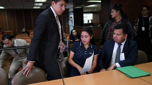Exagente de inteligencia ratifica que recibió presiones para cambiar testimonio que vinculaba a Rafael Correa al caso Balda
