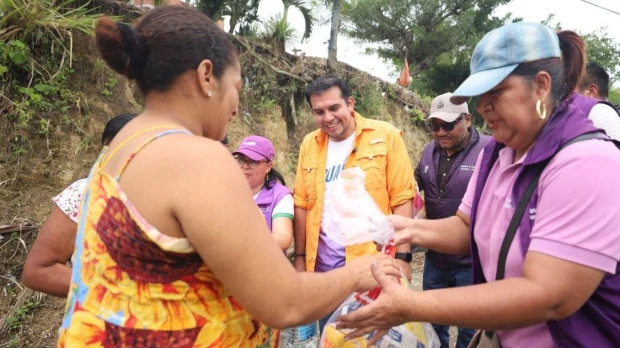 Esmeraldas: Afectados por el sismo recibieron ayuda 