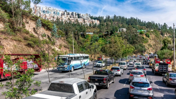 Así será el Pico y Placa Quito para este jueves 6 de agosto de 2026: horarios y restricciones