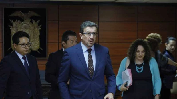 Exfinanciero de Odebrecht se referiría al contenido de sobres que entregaba a Pamela Martínez