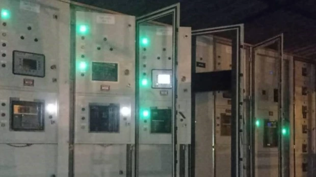 Un grupo armado se robó cables de la plataforma Auca 51