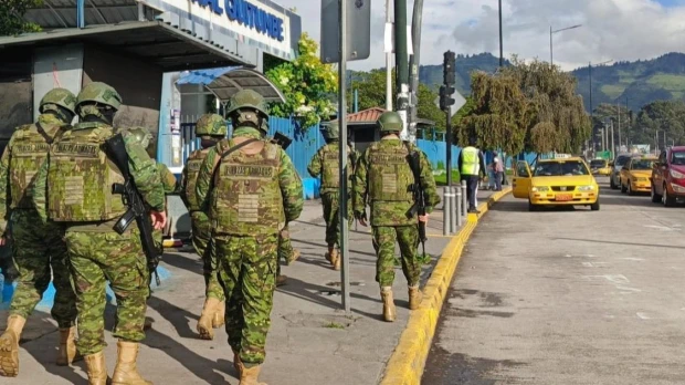 Gobierno de Ecuador extiende por 30 días el estado de excepción en nueve provincias y tres cantones