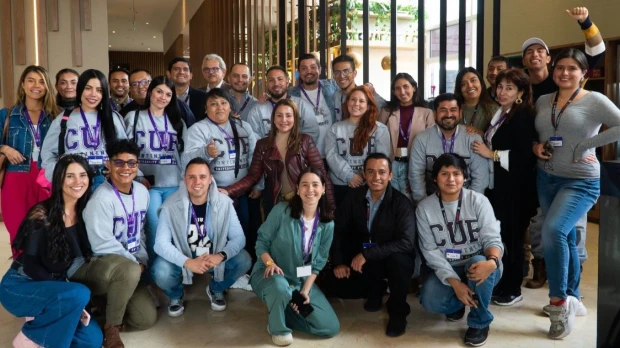 CFU promueve la educación universitaria estadounidense en línea 