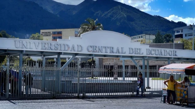 Las inscripciones en las universidades estatales comenzaron
