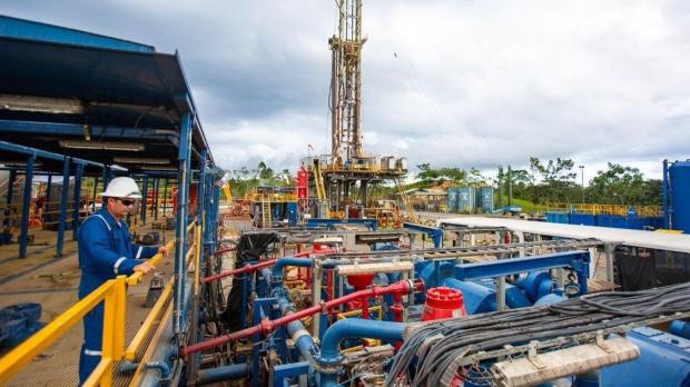 El secretario general de la organización, Haitham Al Ghais, se reunió con Fernando Santos, ministro de Energía y Mina / Foto: EFE