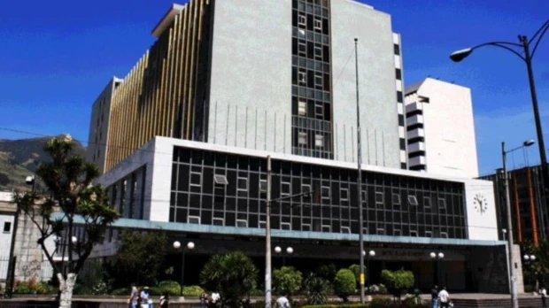 La economía de Ecuador se fortalece por el precio del oro 