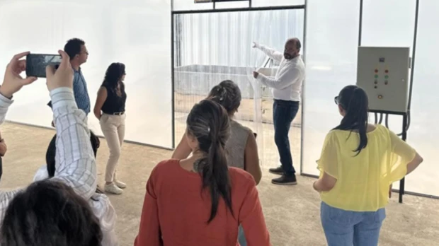IIGE entrega secador solar de cacao para productores de Napo