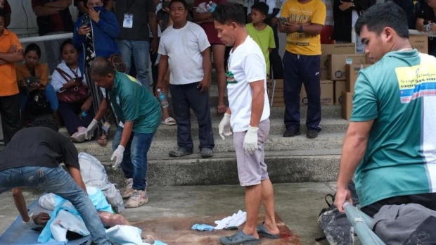 Terremoto de 6,9 en Filipinas dejó al menos 69 muertos