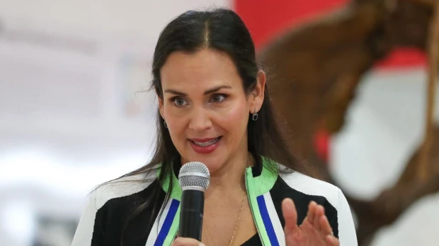 Manzano afirmó que la minería es "el futuro de la economía" del país