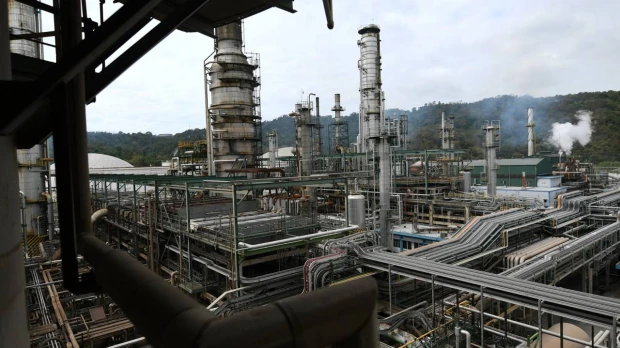 Gobierno espera inversión privada de hasta $2600 millones para Refinería de Esmeraldas