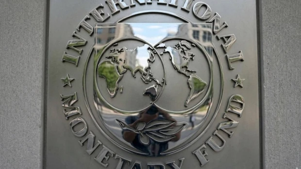 Desembolso de $400 millones del FMI llegará en medio de presión fiscal en Ecuador