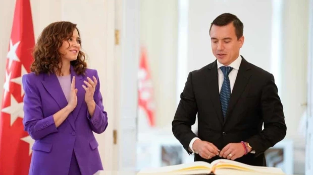La presidenta de Madrid hace campaña en Ecuador: "No al socialismo bolivariano"