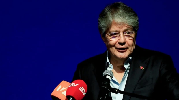 Guillermo Lasso inicia estudios universitarios en España a los 69 años