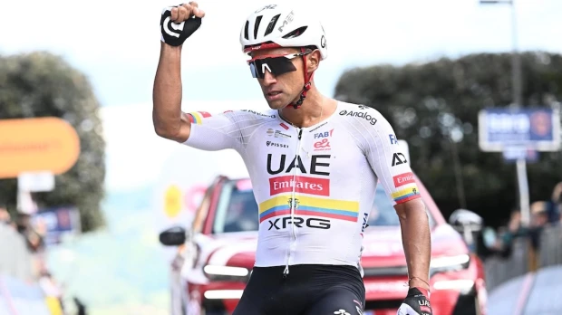 Jhonatan Narváez ganó hoy la etapa 8 del Giro de Italia y confirma su gran momento