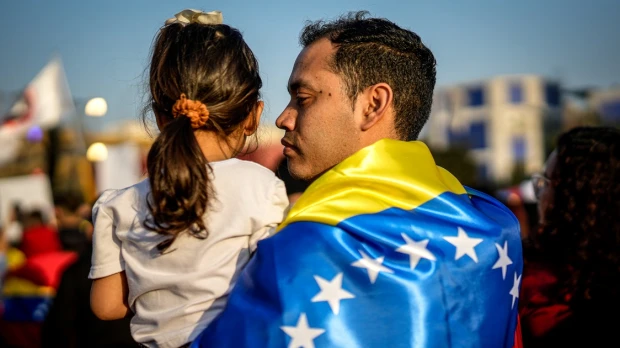 El Gobierno decretó amnistía migratoria y regularización para venezolanos