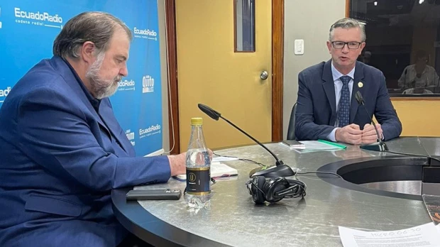 Mejora en los bonos ecuatorianos impulsa reducción del riesgo país 