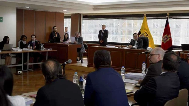 Juez vincula a 5 personas más en caso Singue
