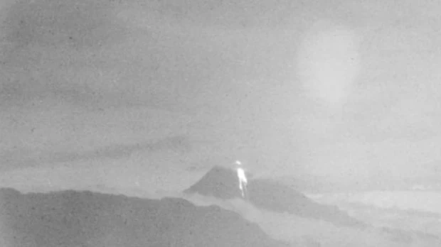 El volcán Sangay registró flujo de lava la noche de este lunes 1 de junio de 2020