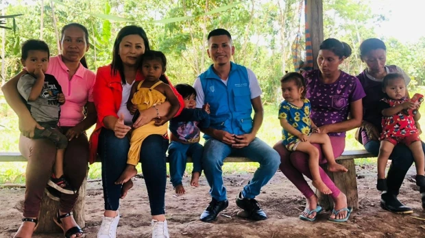 20 niños waoranis se graduaron en Pastaza