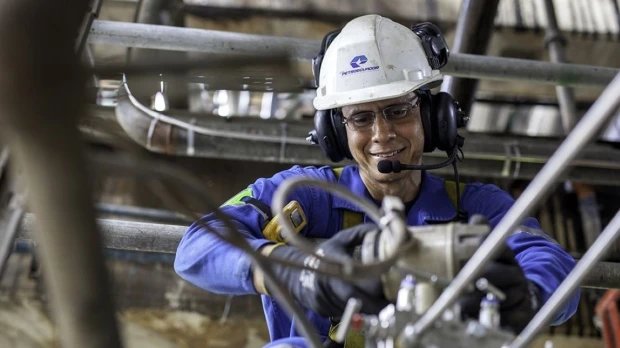 Gobierno busca consultoría para modernizar al sector hidrocarburífero
