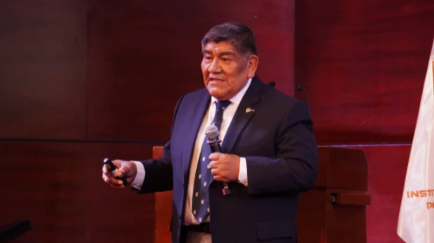 Rómulo Mucho advierte que Perú aún no identifica el potencial de las tierras raras