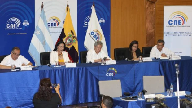 Un Estado bajo sospecha