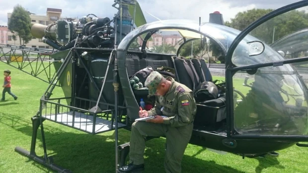 Helicóptero militar fue atacado en la frontera con Colombia