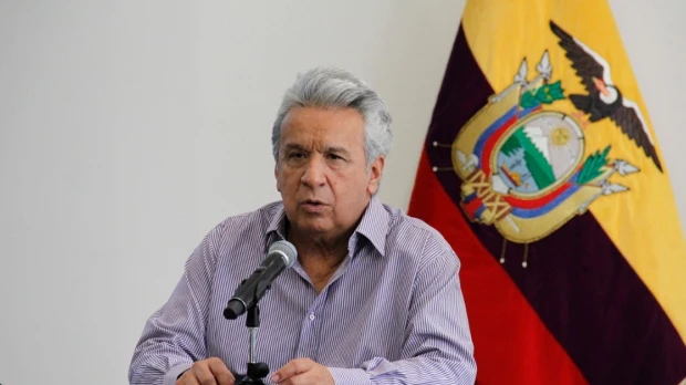 Gobierno ecuatoriano trata de reactivar turismo a las Galápagos